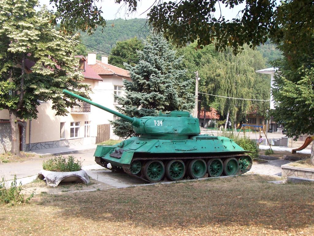 Panzer T 34 in Raduil